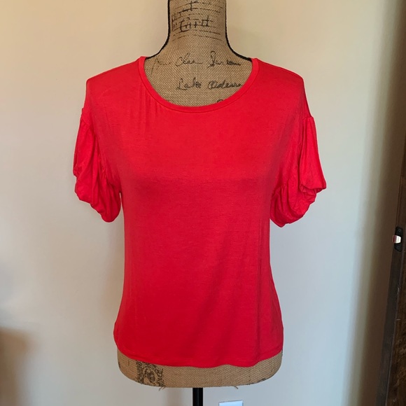 bobeau Tops - Pretty petite red top-NWT!